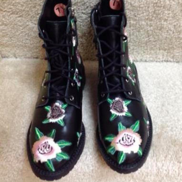 Rebecca Minkoff Black Floral Combat Boots - Picture 4 of 7